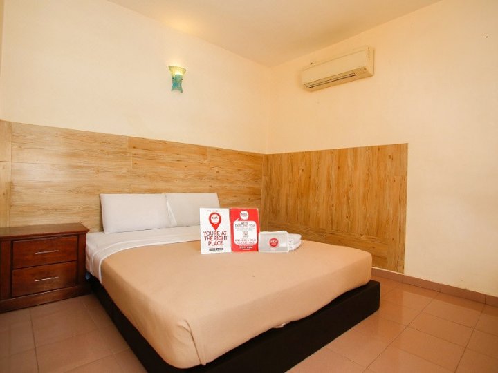 尼赖依普特拉印达尼达酒店- 谢丽尼莱酒店(Nida Rooms Nilai Putra Indah at Hotel Seri Nilai)
