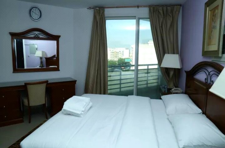 迪拜帝国公寓式酒店(Empire Hotel Apartment Dubai)