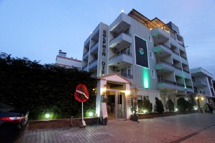 海豚酒店(Dolphin Hotel)