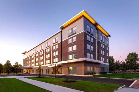 波士顿纳蒂克万豪居家酒店(Residence Inn by Marriott Boston Natick)