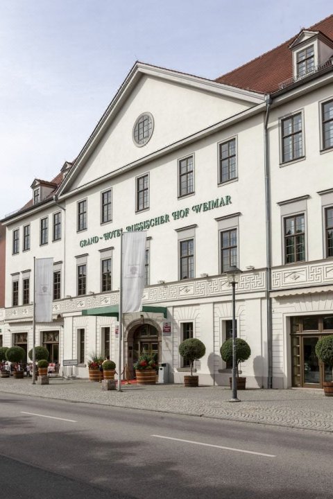 鲁瑟斯赫尔贝斯特韦斯特豪华酒店(Best Western Premier Grand Hotel Russischer Hof)