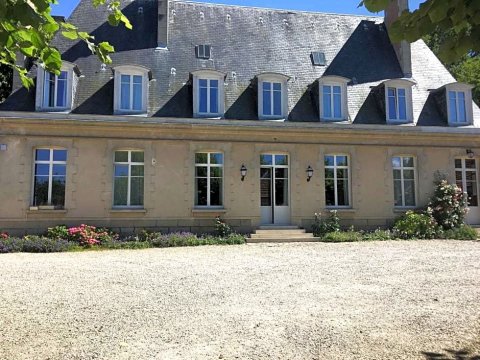 Le Château d'Hermonville B&B / Chambres d'hôtes