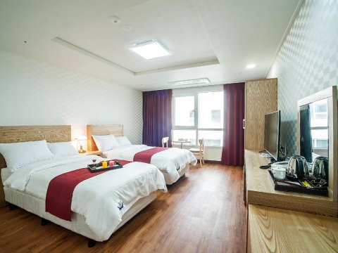 微风湾酒店(Breeze Bay Hotel)