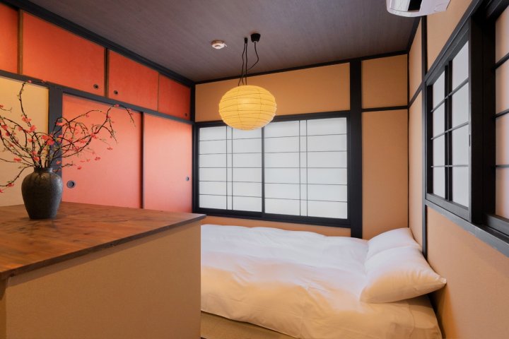 [Tsuru INN青Ka] 2019全面装修的豪华现代住宅☆步行4分钟到达Tenka Chaya站(Crane Inn Ao Kaede A Luxurious Modern House in 2)