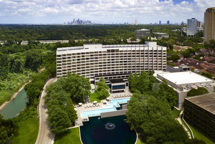 休斯顿全方位酒店(Omni Houston Hotel)