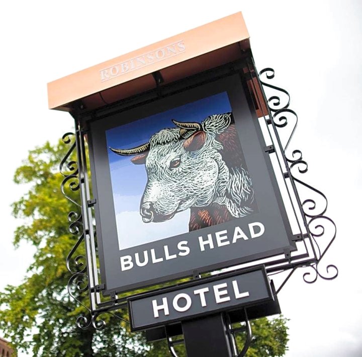 公牛头和小屋旅馆(The Bulls Head and Lodge)