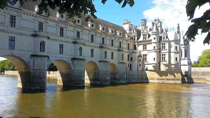 18 châteaux et Beauval Sur un Rayon de 30 km