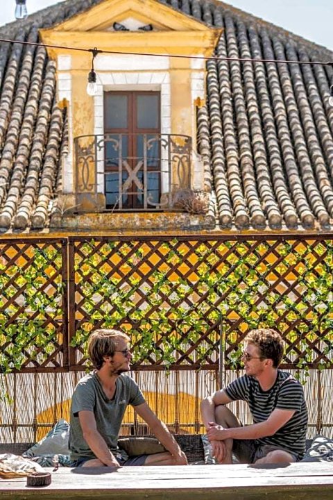 拉班达亚屋顶青年旅舍(La Banda Rooftop Hostel)