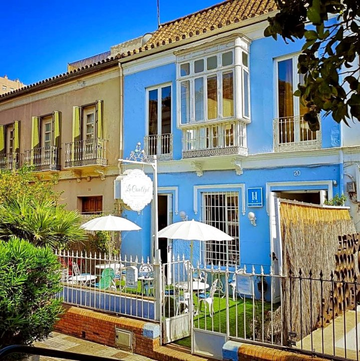 蓝色之家住宿加早餐旅馆和公寓(La Casa Azul B&B + Apartments)