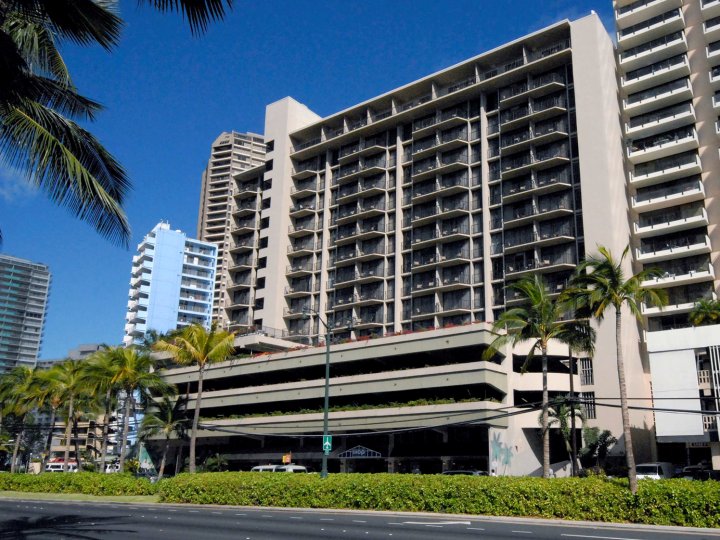 威基基阿瓜棕榈酒店(Aqua Palms Waikiki)
