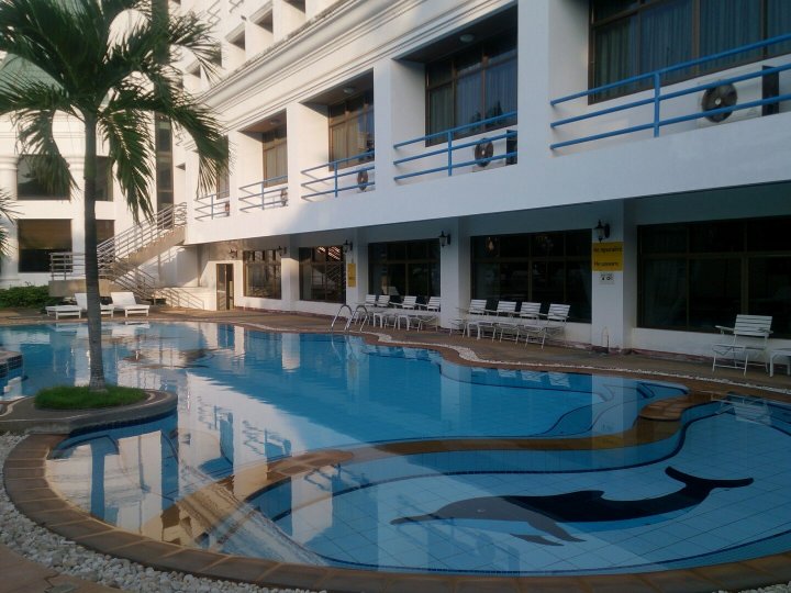 芭堤雅柯莱特酒店(The Camelot Hotel Pattaya)