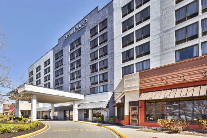 斯考克斯梅多兰兹万怡酒店(Courtyard by Marriott Secaucus Meadowlands)