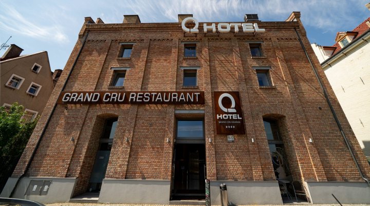 格但斯克Q大克鲁酒店(Q Hotel Grand Cru Gdańsk)