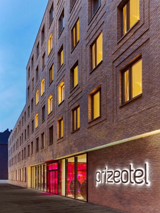 汉诺威市普瑞兹特尔酒店(prizeotel Hannover-City)