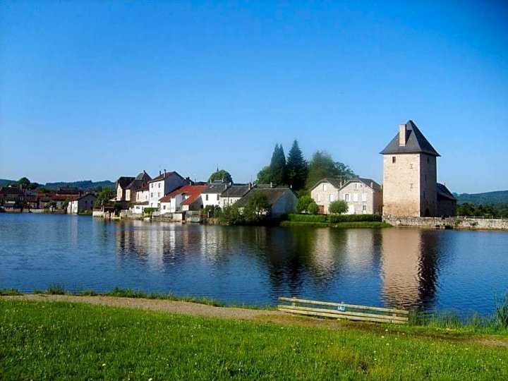 Chambres d'Hôtes l'Hirondelle du Lac