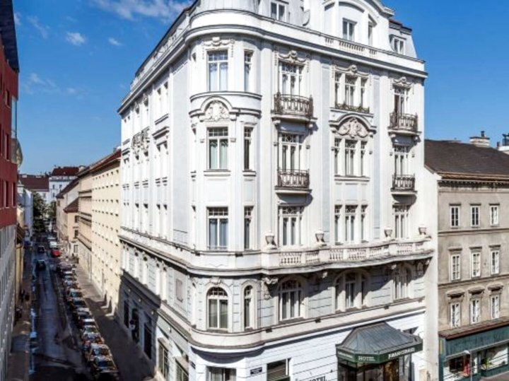 小约翰施特劳斯酒店(Hotel Johann Strauss)