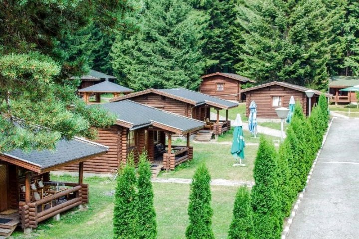 Malina Chalets