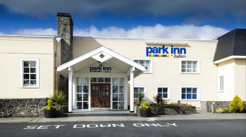 丽柏香农机场酒店(Park Inn by Radisson Shannon Airport)