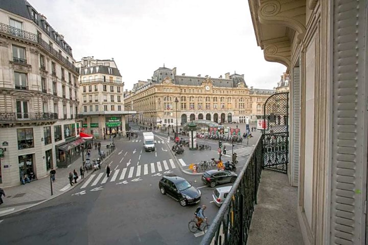 圣拉扎尔贝尔维尤酒店(Hotel Bellevue Saint-Lazare)