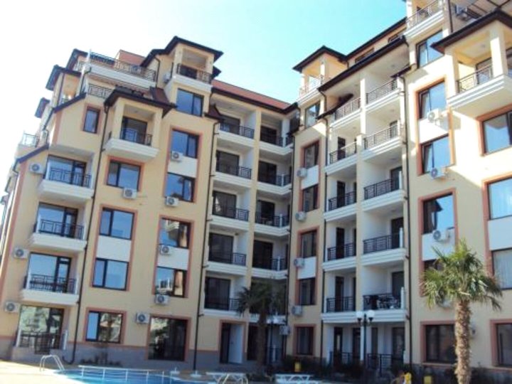 Dom-El Real Apartments in Raduga Complex