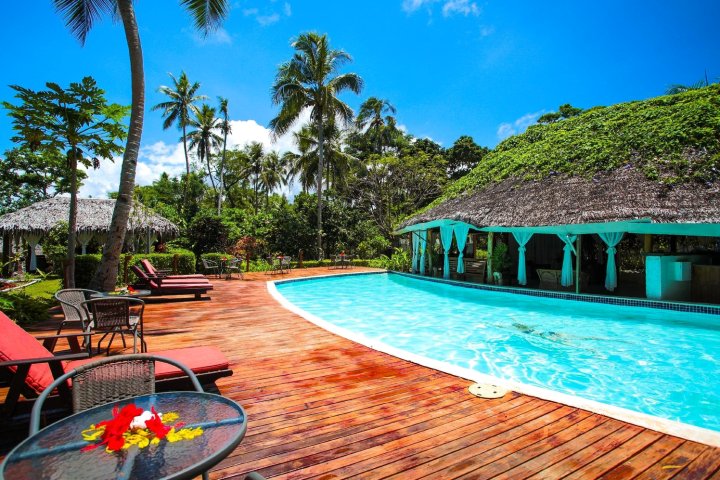 椰树海滩度假酒店(Coco Beach Resort)