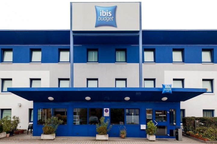 威斯巴登诺丹斯塔德宜必思快捷酒店(Ibis Budget Wiesbaden Nordenstadt)