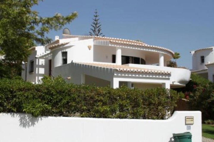 Alto Club Villa Oleander