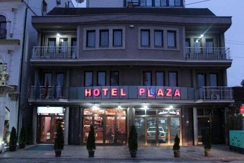 普拉匝酒店(Hotel Pllaza)