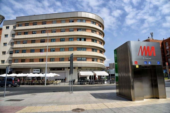 Apto. Estación Málaga - Wondersisters