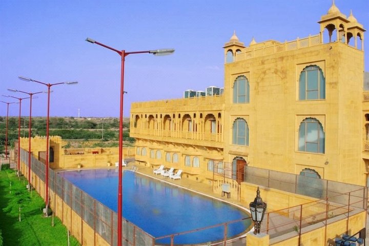 Hotel Jaisal Vilas