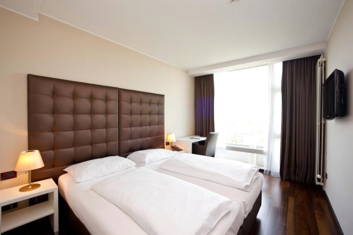 帕卡特城市酒店（前克利马城市酒店）(Clima Cityhotel Vienna)