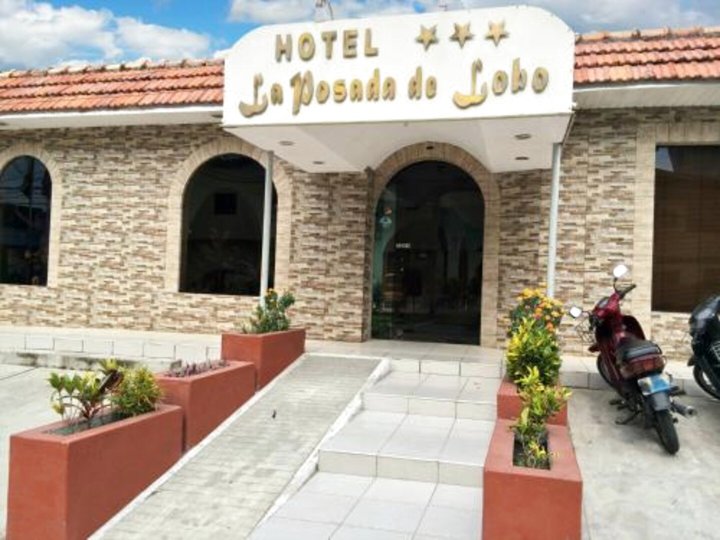 Hotel & Suites La Posada de Lobo