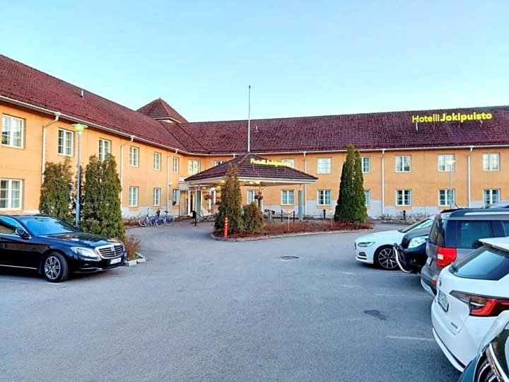 Hotel Jokipuisto