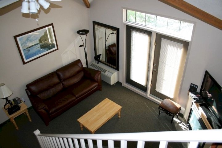 The Suites at Waskesiu
