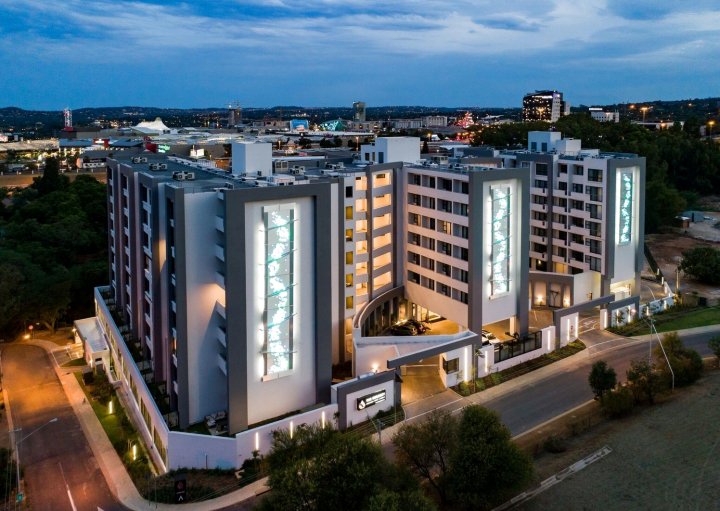 梅恩林摄政公寓酒店(The Regency Apartment Hotel Menlyn)