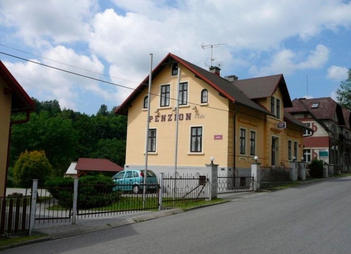 奥尔达 - 捷克拉耶旅馆(Penzion Olda - Český ráj)