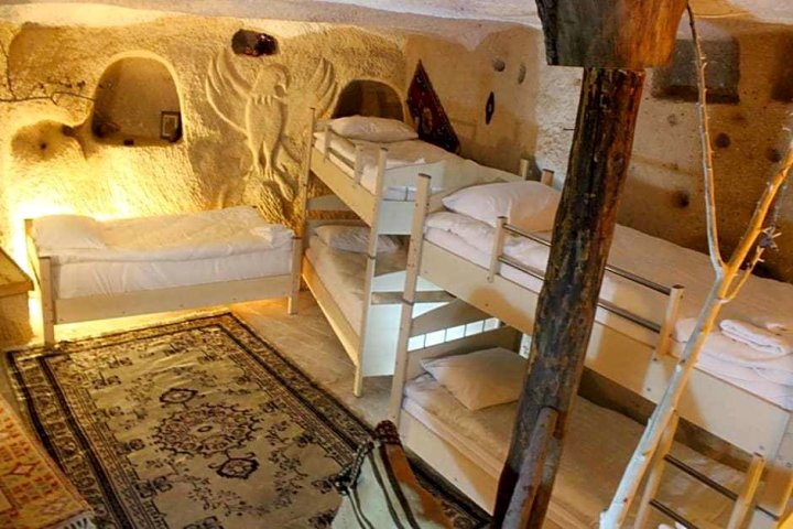 和平洞穴青年旅馆(Stay in Peace Cave Hostel)