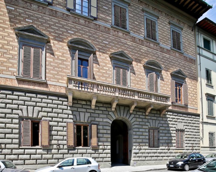 佛罗伦萨独立广场公寓(Apartments Florence Indipendenza)