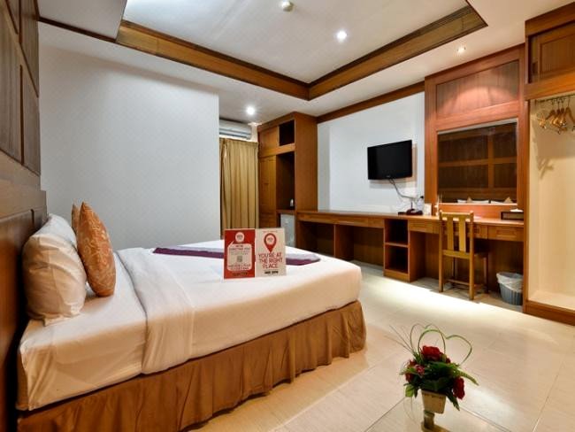 芒考 迦洛德18号奈达酒店(Nida Rooms Sukhothai 18 Jarod)