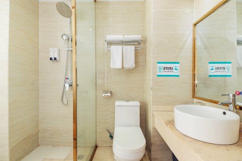 明月湖酒店(平果人民医院店)