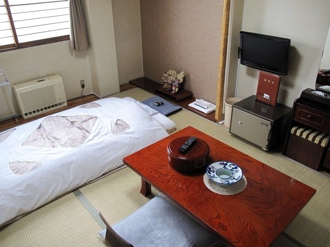 长万部温泉酒店 四国屋(Osyamanbe Onsen Hotel Shikokuya)