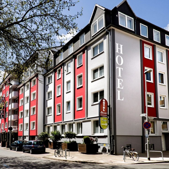 法克图姆宫廷酒店(Hotel Königshof am Funkturm)