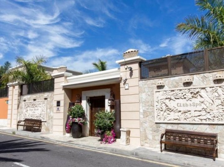 皇家花园别墅及水疗中心(Royal Garden Villas, Luxury Hotel)