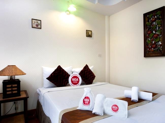 安帕瓦拉玛2号班克奈达酒店(Nida Rooms Rama 2 Ban Prok at Khetwarin Resort)