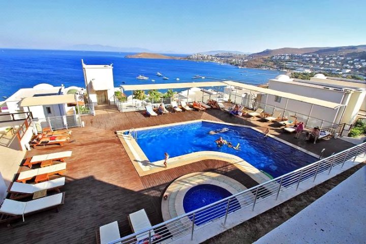 Middle Town Beach Hotel Bodrum