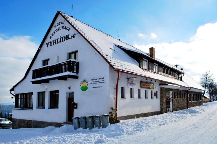 克拉斯娜维赫利德卡酒店(Hotel Krasna Vyhlidka)