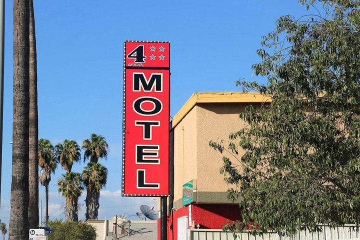 4 星汽车旅馆(4 Star Motel)