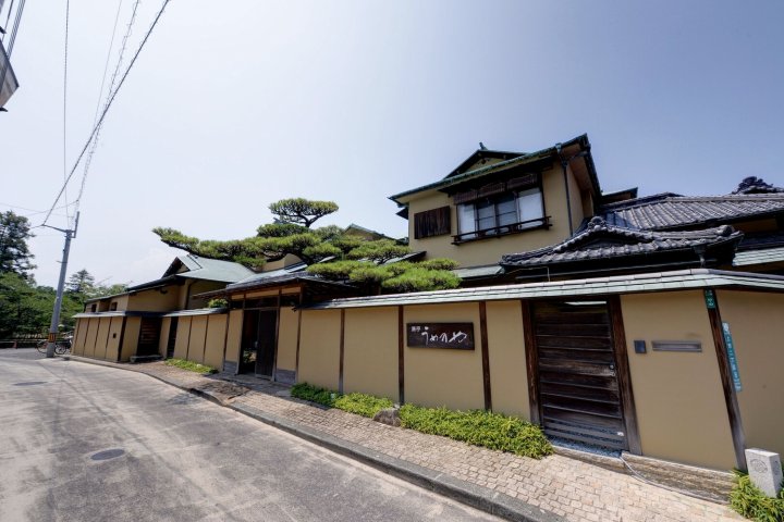 梅乃屋酒店(Umenoya)