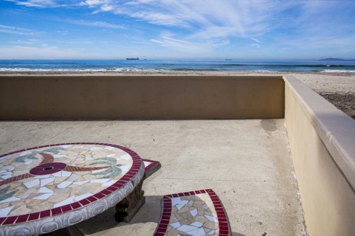 普拉亚博尼塔奢华套房公寓式酒店(Playa Bonita Luxury Suites)