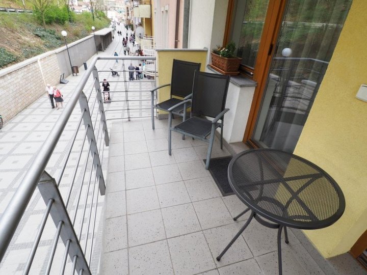 Apartmány Luhačovice, Royal